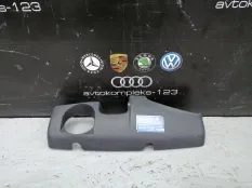 Декоративная крышка двигателя Volkswagen Touareg