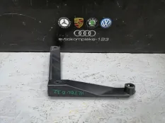 Кронштейн бампера Volkswagen Touareg