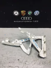 Петля капота Mercedes-Benz SLK-Class