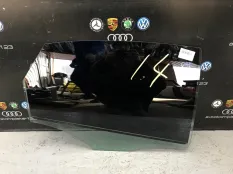 Стекло двери Audi A6