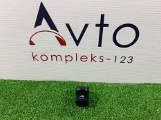 Кнопка стеклоподъемника Audi A5