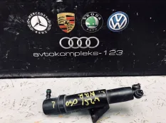 Форсунка омывателя фар Mercedes-Benz R-Class