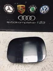 Лючок бензобака Mercedes-Benz C-Class