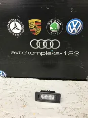 фонарь подсветки номера Audi A6