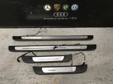 Декоративная накладка Audi A6
