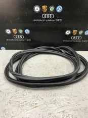 Уплотнение двери Audi A6
