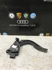 Педаль газа Audi A6