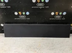 Крышка Акб Audi A6