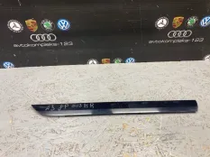 Накладка двери Audi A3