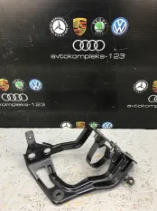 Кронштейн демпфера Audi A6