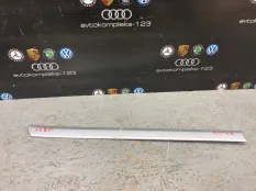 Молдинг двери Audi A3