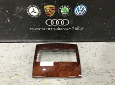 Декоративная накладка Mercedes-Benz R-Class