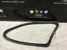 Уплотнение стекла Mercedes-Benz R-Class