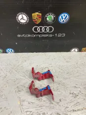 Петля двери Audi A5