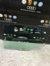 Стекло двери Audi A6