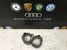 Накладка петли багажника Audi A4