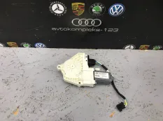 Моторчик стеклоподъемника Audi A6