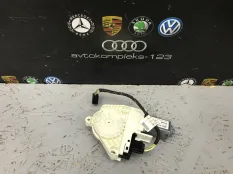 Моторчик стеклоподъемника Audi A6