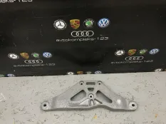 Кронштейн редуктора Audi A6