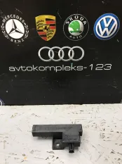 Антенна бесключевого доступа Audi A6
