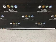 Молдинг двери Audi A6