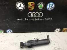 Форсунка омывателя фар Audi A4