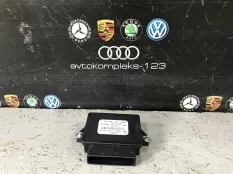 Блок управления стояночным тормозом Mercedes-Benz B-Class