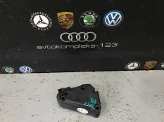 Усилитель акустической системы Volkswagen Golf