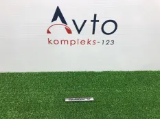 Шильдик Audi Q3