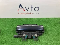 Ручка двери Audi A8