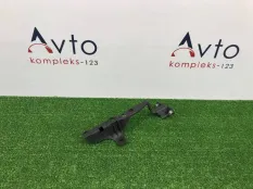 Крепление фары Volkswagen Touareg