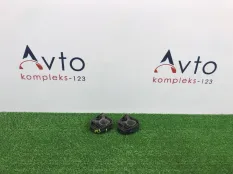 Кронштейн радиатора Audi A3