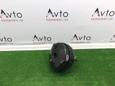 Вакуумный усилитель тормозов Mercedes-Benz C-Class