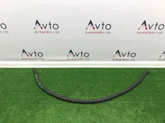 Уплотнитель капота Audi TT