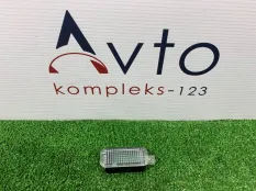 Плафон салонный Audi A4