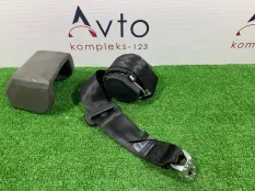 Ремень безопасности Audi A4