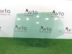 Стекло двери Audi A3