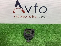 Кронштейн радиатора Audi TT