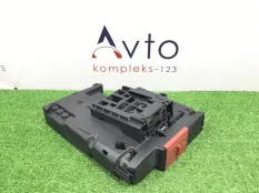 Блок предохранителей Mercedes-Benz C-Class