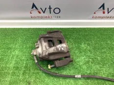 Суппорт тормозной Audi Q3