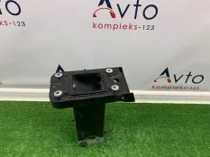 Лонжерон Audi TT