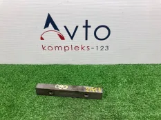 Кронштейн впускного коллектора Volkswagen Tiguan