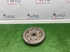 Маховик Volkswagen Tiguan