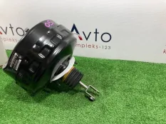 Вакуумный усилитель тормозов Mercedes-Benz C-Class