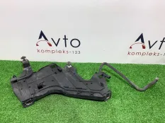 Кронштейн фары Audi A4