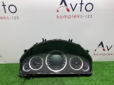 Панель приборов Mercedes-Benz E-Class