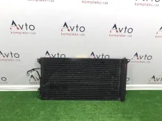 Радиатор кондиционера Audi Q7