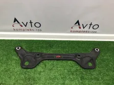 Кронштейн рулевой рейки Mercedes-Benz E-Class