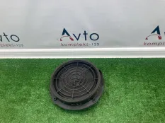 Динамик Audi A1