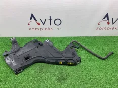 Кронштейн фары Audi A4